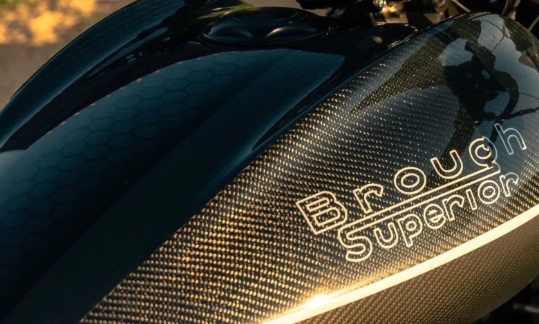 Brough Superior Dagger S: спортивніша версія карбонової Dagger