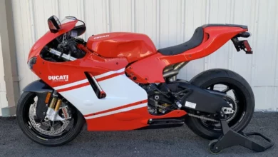 Раритетний Ducati Desmosedici RR з пробігом 10 миль виставили на eBay