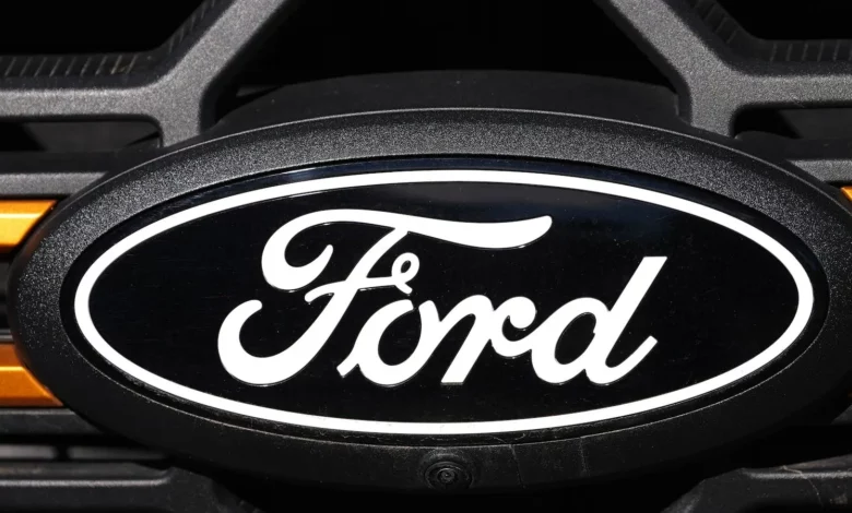 Ford відкликає понад 741 тис.