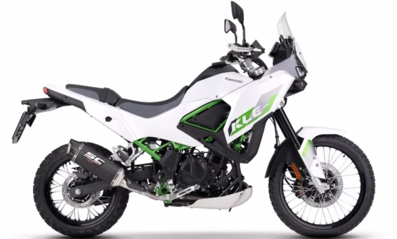 Для Kawasaki KLE500 з’явилися титанові та карбонові вихлопи SC-Project