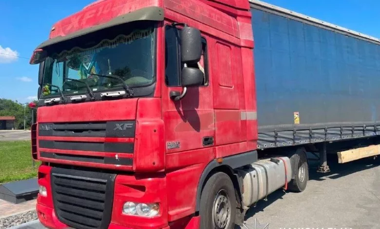 У Василькові вантажівка DAF травмувала пішохода на переході