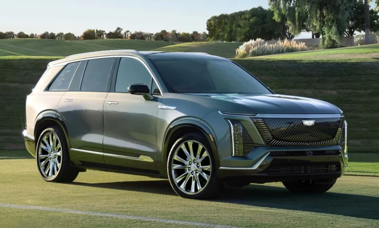 Cadillac відкликає всі електрокросовери Vistiq через небезпечну третю лаву