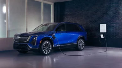 Cadillac відкликає понад 1,400 електричних SUV Vistiq у Канаді через небезпечні сидіння