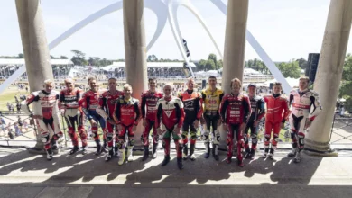 Легенди Ducati влаштували особливе балконне шоу на Goodwood до 100‑річчя марки