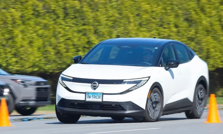 Nissan відкликає майже 4 тисячі Leaf 2026 року через проблему з ременями безпеки