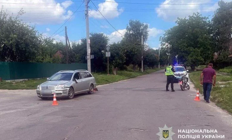 У Шишаках скутер зіткнувся з Toyota: травмовано 13-річного водія