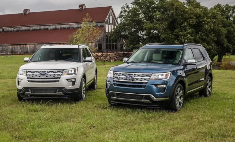 Ford відкликає майже 290 тис.