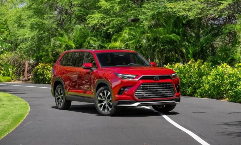 Toyota Grand Highlander виявився економнішим за дорожчий Lexus TX
