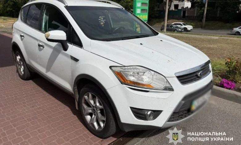 У Черкасах на АЗС Ford Kuga збив жінку-пішохода