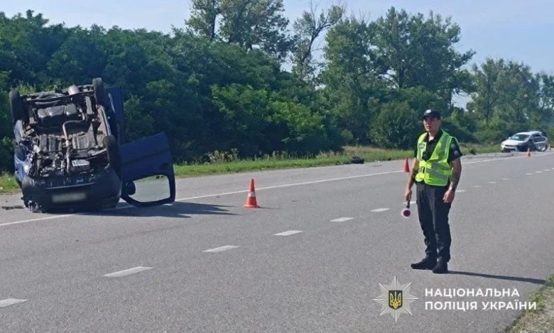 На трасі М-22 біля Полузір’я зіткнулися Mitsubishi та Fiat: є травмовані