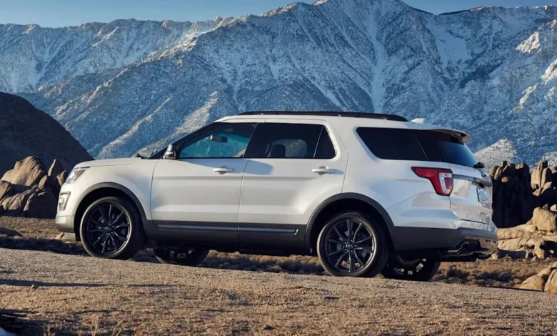 Ford відкликає майже 400 тис.