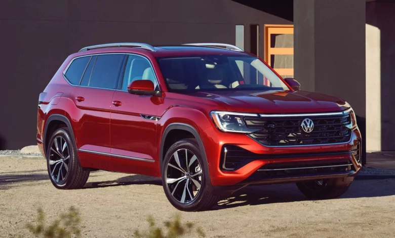 Volkswagen відкликає 57 тисяч Atlas у США через відмову камери заднього виду