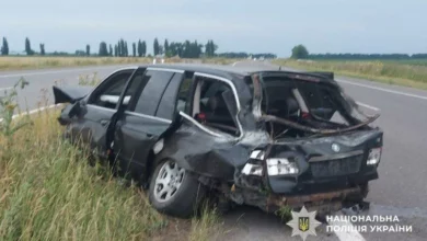 На Полтавщині BMW зіткнувся з відбійником: травмовано водія