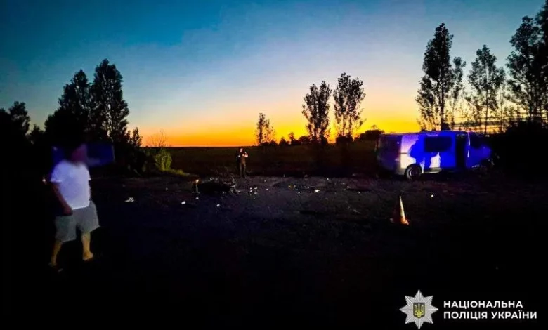 На Володимиреччині зіткнулися мікроавтобус і мотоцикл: двоє загиблих