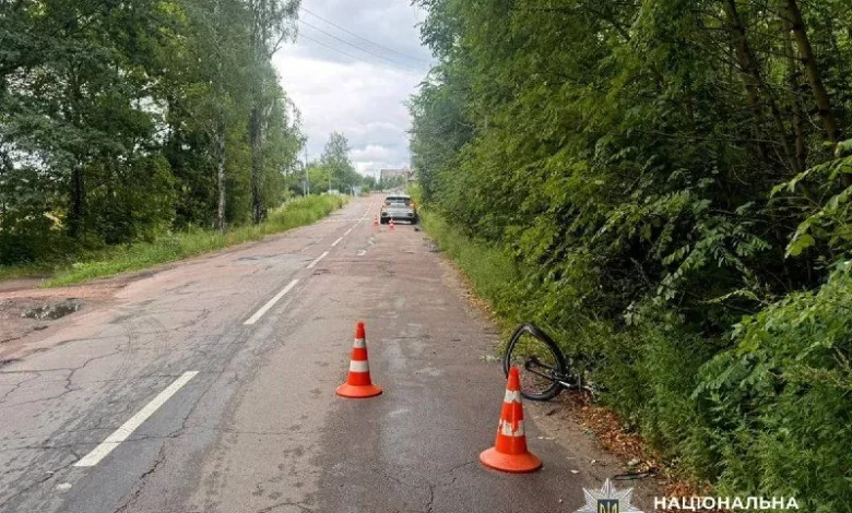 У Житомирі травмовано 8-річного велосипедиста внаслідок наїзду Kia Niro