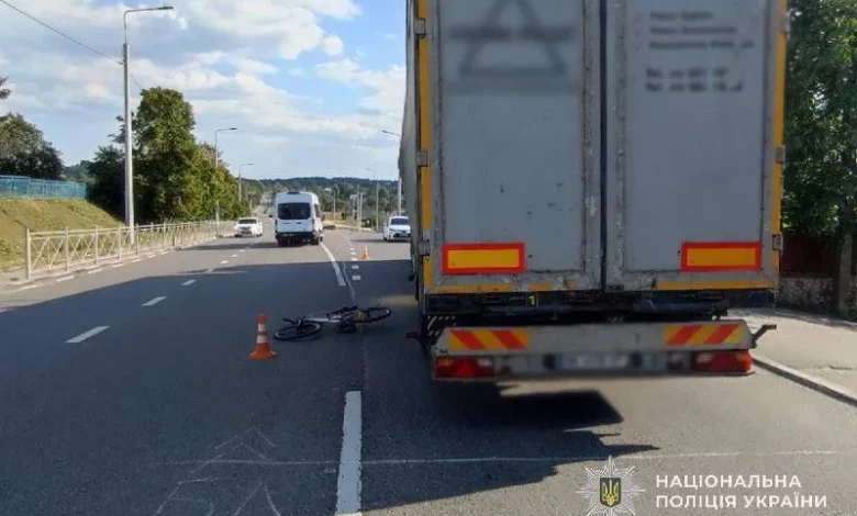 У Тернополі та області розслідують дві ДТП за участю велосипедистів