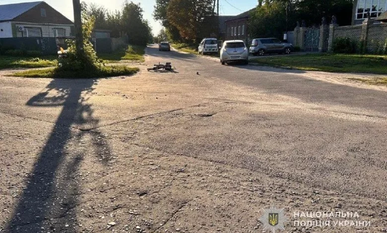 В Охтирці розслідують ДТП за участю автомобіля Nissan і велосипедиста