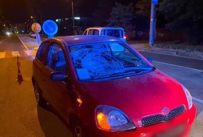 У Івано-Франківську водій Toyota збив 13-річну дівчинку на пішохідному переході