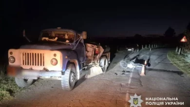 На Полтавщині неповнолітній мотоцикліст потрапив у ДТП з вантажівкою