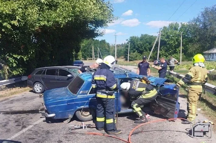 Смертельна ДТП у селі Потік на Обухівщині: загинув водій ВАЗ
