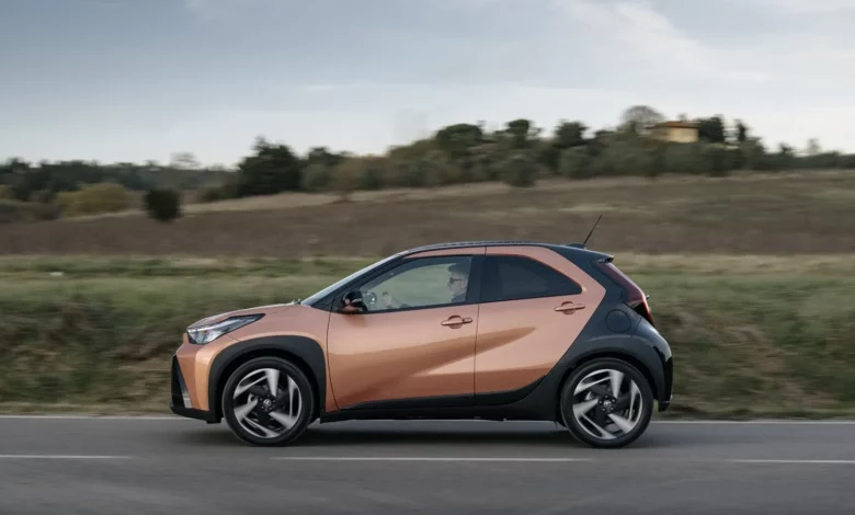 Огляд Toyota Aygo X: найменший та найекономніший гібрид марки