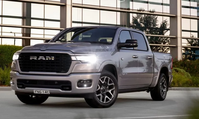 Ram 1500 відкликають через ризик несправних задніх ременів безпеки