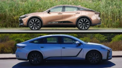 Порівняння 2027 Toyota Crown Hybrid та Lexus ES 350h: який гібридний седан обрати
