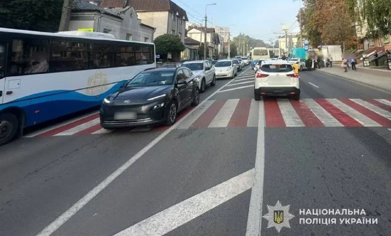 Дві ДТП за добу на Тернопільщині: загиблий пішохід і травмована дівчина
