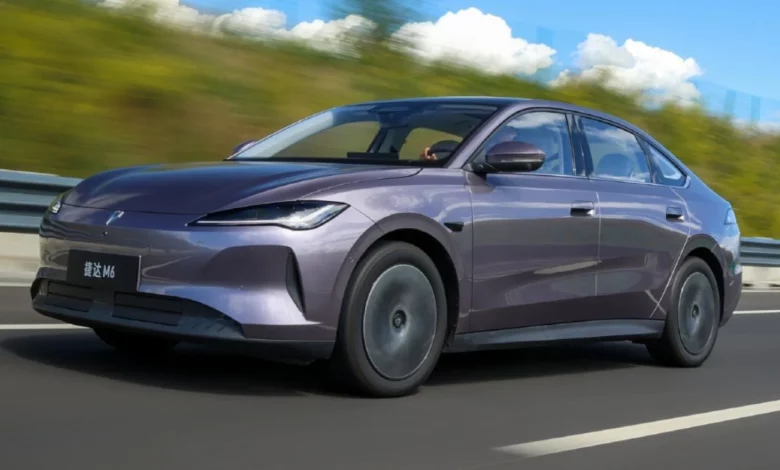 Електроседан Jetta M6 стартував у Китаї з ціною від 80 800 юанів