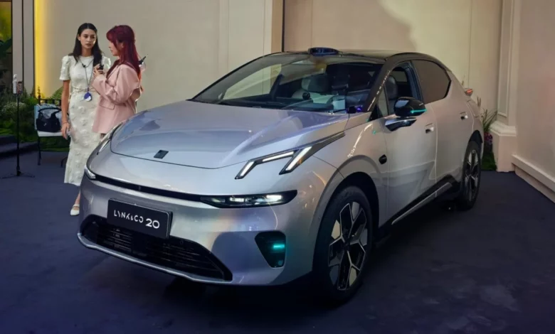 Електрокросовер Lynk & Co 02 зібрав 14 663 замовлення за першу годину