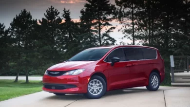 Мінівени Chrysler Pacifica та Voyager відкликають через можливу відмову ESP