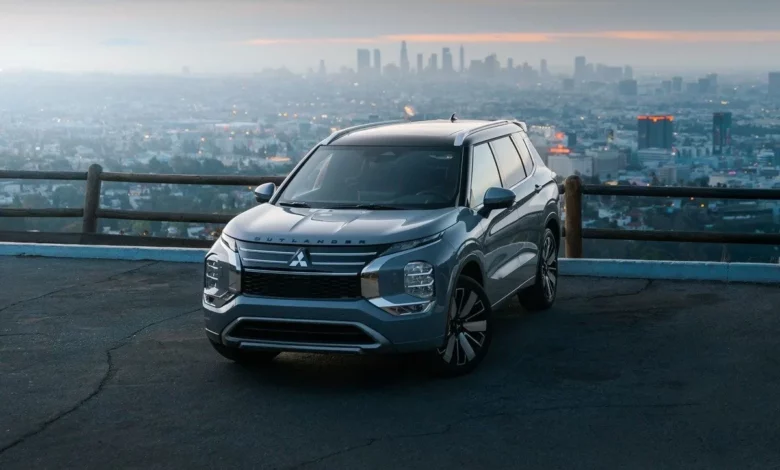 У США відкликають 67 146 Mitsubishi Outlander через збій ПЗ мультимедіа
