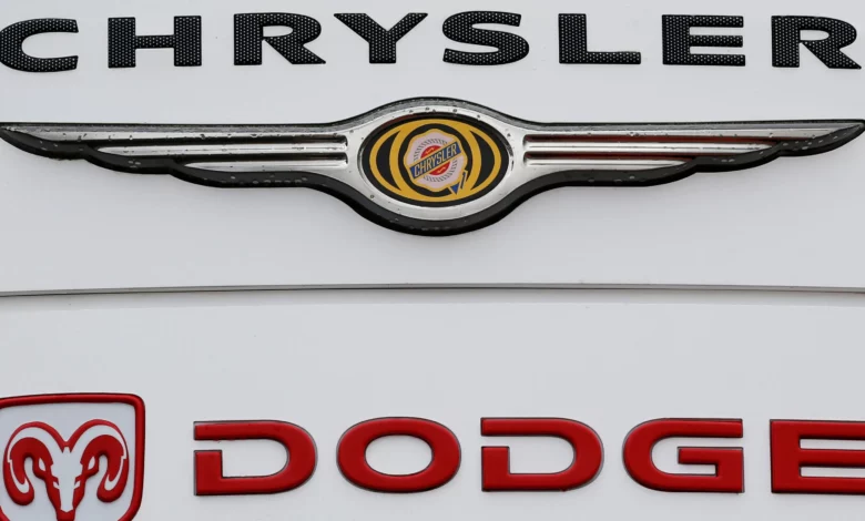 Chrysler відкликає понад 844 тис.