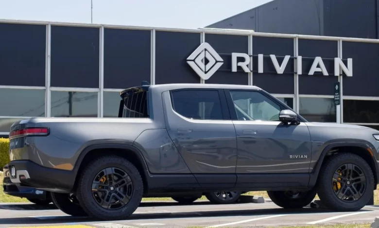 Rivian відкликає майже 99 тис.