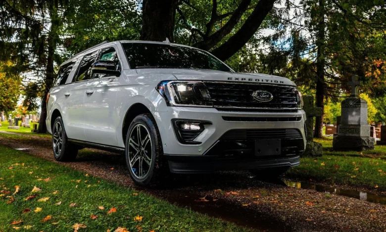 Ford відкликає понад 41 тисячу пікапів Super Duty та Expedition через дефектні LED-фари