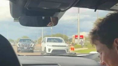 У Тампі безпілотне таксі Waymo після матчу NFL виїхало назустріч трафіку