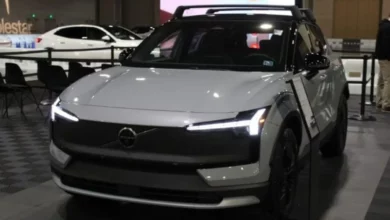 Volvo відкликає майже 10 000 електрокросоверів EX30 через дефект підголівників