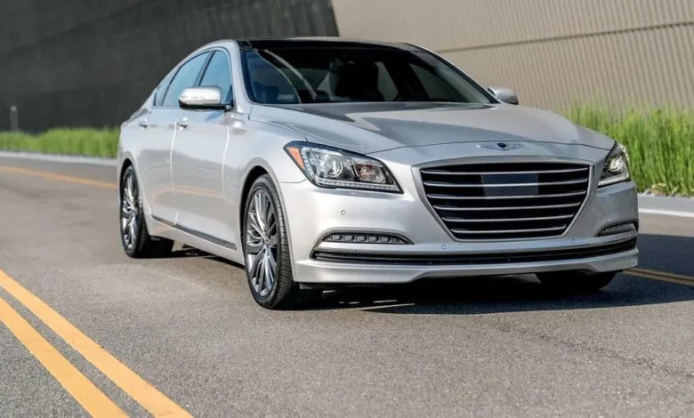 Hyundai відкликає понад 94 тисячі седанів Genesis через ризик займання