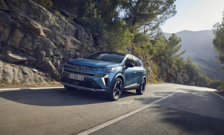 Renault відкликає гібридні Captur та Symbioz через ризик займання