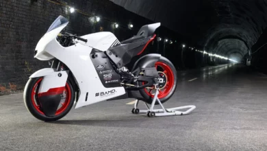 White Motorcycle Concepts представила експериментальний Mono RR з компресорним 450-кубовим двигуном