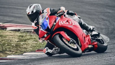 Honda оновила CBR600RR 2027: гальма від Fireblade, нова аеродинаміка та TFT-дисплей