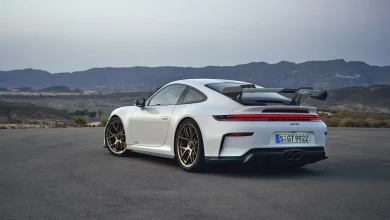 Porsche попереджає не їздити на частині 911 та 718 через ризик відриву колеса