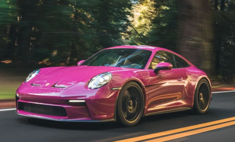 Porsche розширює відкликання спорткарів через ризик відриву коліс