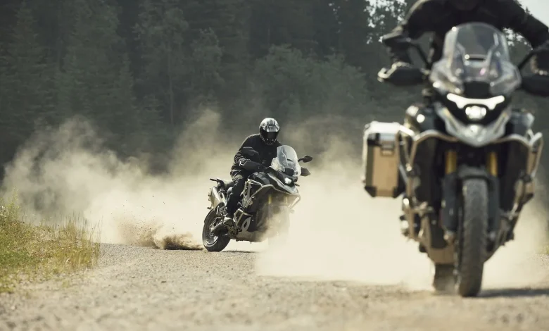 Triumph Tiger 1200 2027: більше потужності, радар і суперечлива зміна підвіски