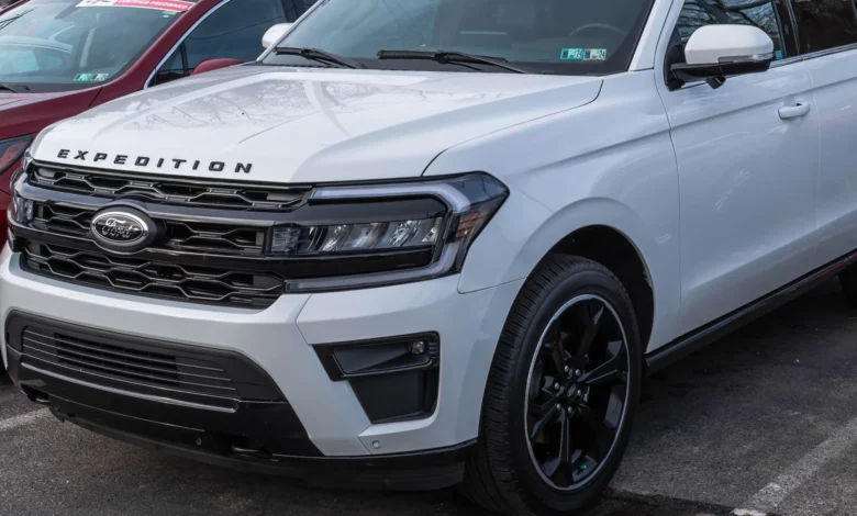 Ford відкликає майже 42 тис.